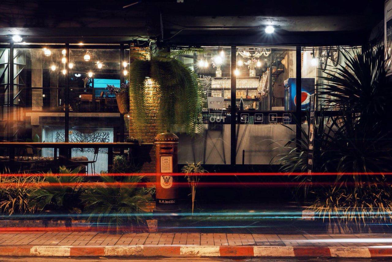 Hugnur Hostel And Coffee 清邁 外观 照片