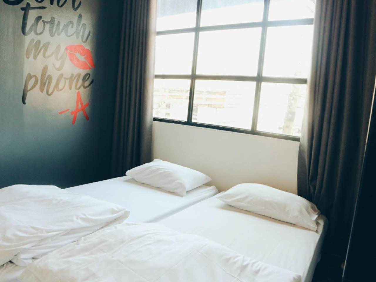 Hugnur Hostel And Coffee 清邁 外观 照片